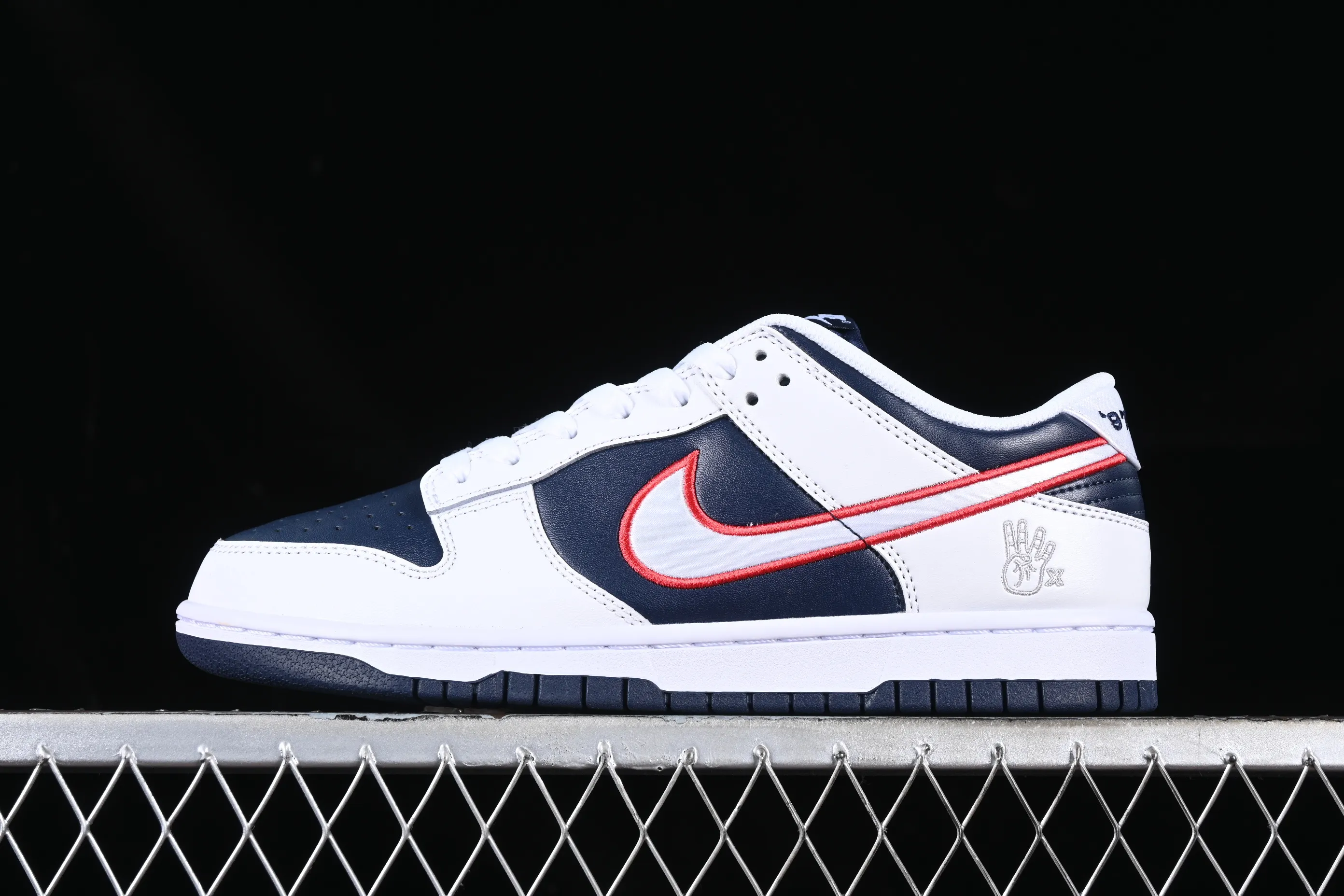 All Categories Nk SB Dunk Series Nk SB Dunk Low Low-top sneakers Nk Dunk Low "Houston Comets Four-Peat" Four-Crown SB low-top casual sneakers DZ2780-100